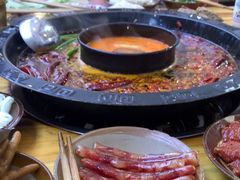 -黄潇洒老火锅(九眼桥宏济巷店)