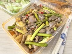 -有家川菜(宝山万达店)