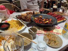 -肥肥虾庄·金牌油焖大虾(汉口城市广场店)