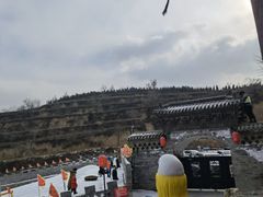 -采薇庄园四季滑雪场
