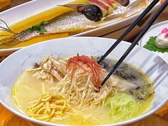-乐忻皇朝(上海中心大厦店)