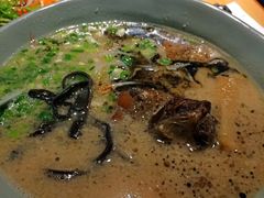 -Lia Cafe Bar Restaurant松山咖啡屋