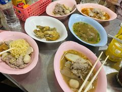 -榮泰米粉湯(Left Shop)