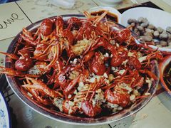 -琥珀老六龙虾(四里河店)