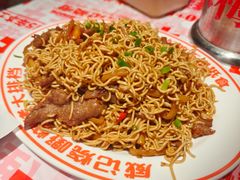 -威记烧嘢·南宁烧烤·超级生牛(绿地店)