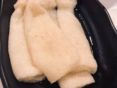 -鲜入围煮花胶鸡海鲜火锅