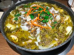 -山城外·非遗酸菜鱼(财富中心店)