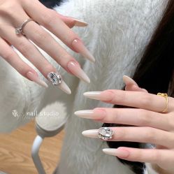 -FuFu美甲美睫