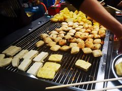 -余庆小吃(小吃一条街店)