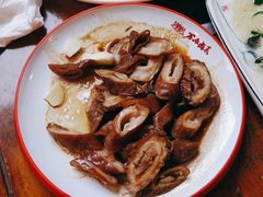 -老鼎万春卤菜(五代传承创始老店)