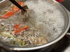 -老石黑山羊毛驴肉火锅(金凯广场店)
