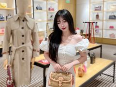 -首创奥特莱斯(西安店)