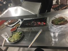 -老广烧烤(骆驼山康馨园店)