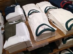 -优衣库(广州番禺万达广场店)