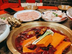 -锦城院坝老火锅