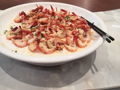 -东豪园林海鲜酒家(南港路辅路店)