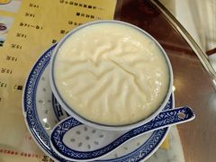 -广信牛奶甜品世家(台东店)