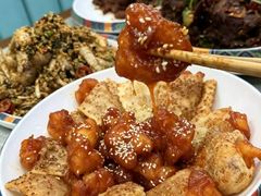 -老地方啤酒屋·海鲜青岛菜大排档(台东步行街店)
