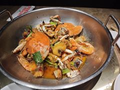 -七欣天香辣蟹火锅(上海银亿滨江店)