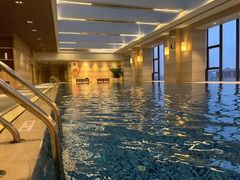 -盛捷游泳·潜水·高尔夫培训(凯德广场店)