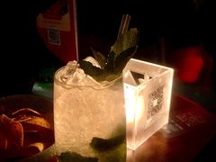 -TZ House音乐现场(来福士中心店)