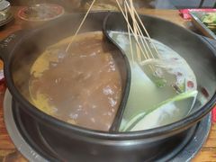 -签尚佰味小郡肝串串香火锅(朝阳路店)