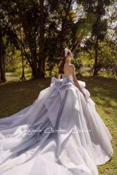 -Renee芮亦婚纱(原丽莎)