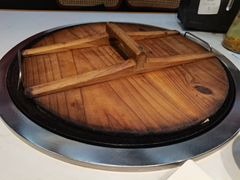 -鲁员外地锅鸡地锅鱼(古墩路店)