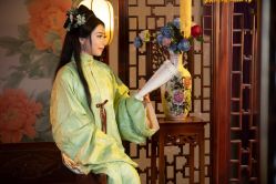 -九月鹰飞汉服摄影工作室
