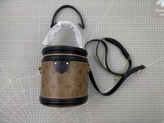 -妃鱼奢侈品回收寄卖(太古汇店)