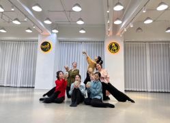 -深舞形体民族舞蹈工作室