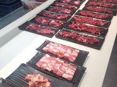 -牛里牛气· 榴莲海鲜鲜牛肉自助火锅·烤肉(横岗店)