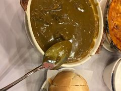 崩沙咖喱牛腩-番茄屋葡式美食(总店)
