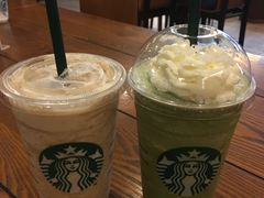 -星巴克臻选(莘庄仲盛店)