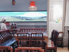 -小天鹅火锅·一线江景洪鼎旗舰店(洪崖洞店)