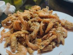 炸河虾-姥家大锅台水库渔家