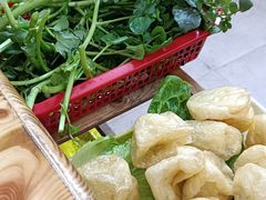 罗定皱纱鱼腐-司马街鸡煲(西华路店)