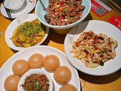 -爱碗亭·鲜炒湖南菜(壹城中心店)