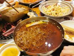 -草家酱蟹炭火烤肉店(珲春南路一店)