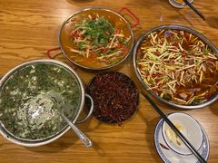 -邱金小炒·30 年盐帮江湖菜(自贡店)