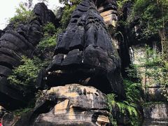 -梭布垭石林景区