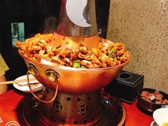 -炉小二铜锅牛蛙•川湘菜(三里屯店)