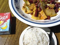 -蜀天上精专麻辣香锅(文定路店)
