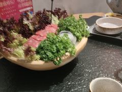 -鹿鸣山草本茶香火锅(园西路店)