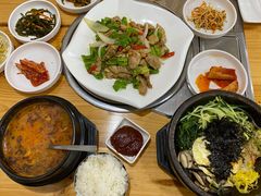 -24 新村雪浓汤(长白山烤肉店)
