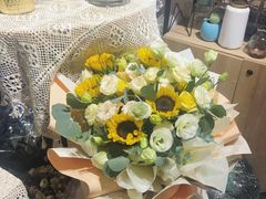 -Libra Flora花店(骆岗中央公园店)