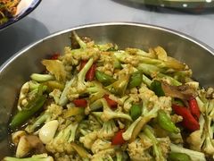 -宴宾楼饭店(敖汉旗银河花城店)