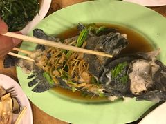 -拉威海鲜市场