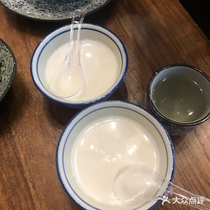 虾小龙老长沙龙虾馆(坡子街店)双皮奶图片
