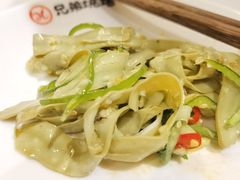 -白氏兄弟烧烤(中赢广场店)